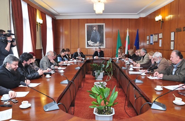 Старият паметник на Христо Ботев - все още без място