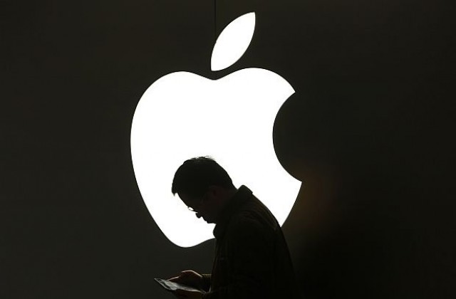 Apple призна, че има повече пари, отколкото й трябват
