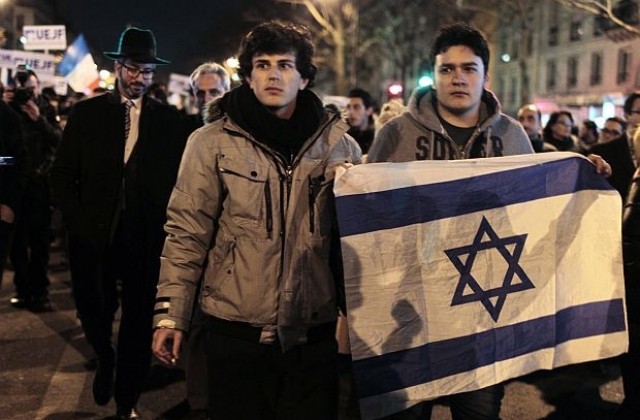 Антисемитизмът във Франция се спотайва под повърхността