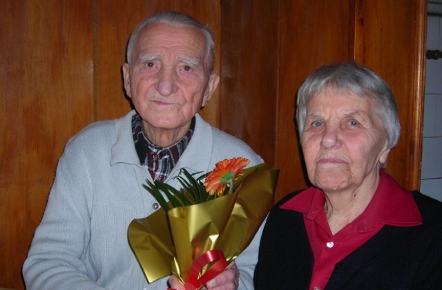 Почетен гражданин на Мездра отпразнува 90-годишен юбилей