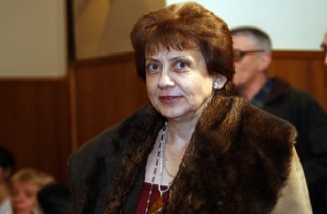 Бившият премиер Ренета Инджова поема НСИ