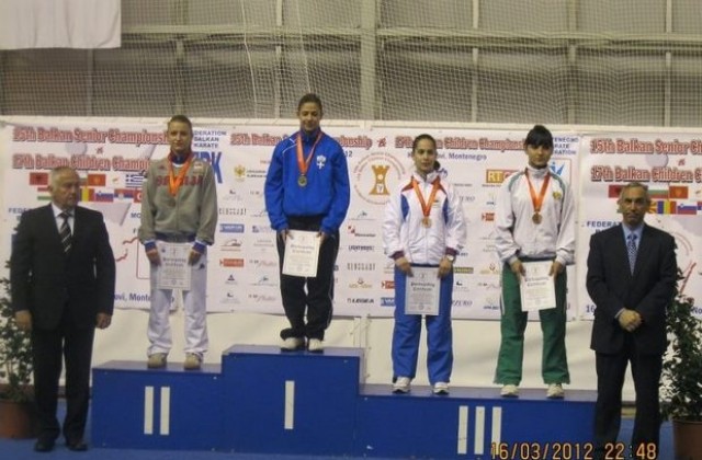 Два медала за България извоюваха възпитаници на Петромакс