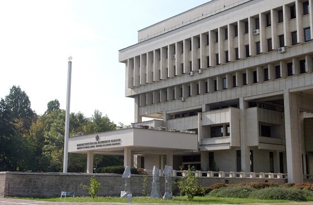 Румъния няма териториални претенции към България, увери посланик Пакурецу