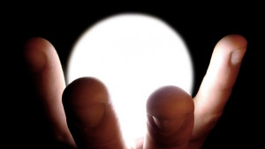 Гадателка се свърза дистанционно с НАП