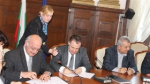 Подписаха колективен трудов договор в горския сектор