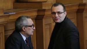 Синята коалиция предлага мерки за пониски цени на лекарствата