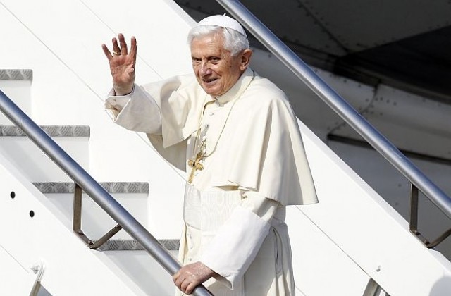Папа Бенедикт Шестнайсети замина за Мексико