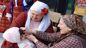 Благовещенски ритуали показаха на пазара в Димитровград