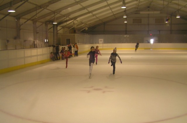 Нови 2 медала за фигурното пързаляне във Варна