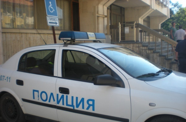 8 моторни превозни средства спрени от движение през последната седмица