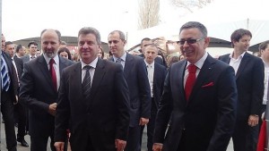 Македонският президент откри първия MrBricolage в Скопие