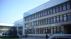 В областта работят индивидуално 117 джипита и 114 зъболекари