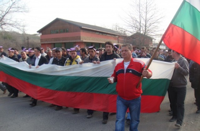 Металурзите от ОЦК Кърджали се готвят за протест в София