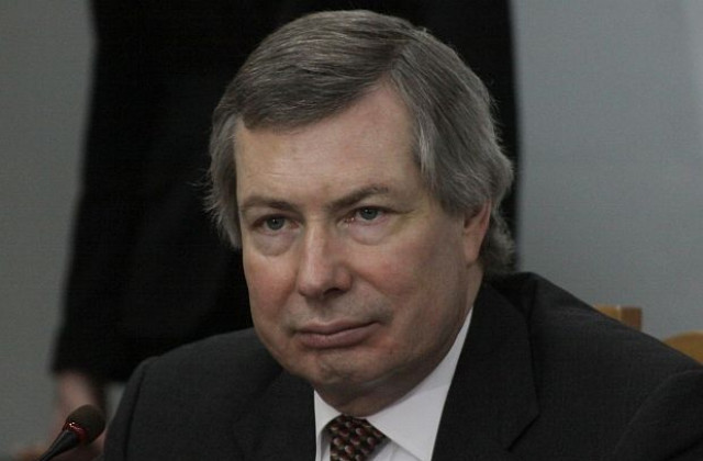 Трябва дебат за шистовия газ на база на факти, а не на емоции, според Уорлик