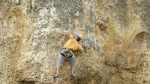 Все повече румънци идват да катерят край Басарбово