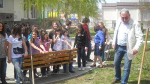 20 дръвчета растат вече в двора на ПМГ