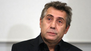 Валентин Танев Живеем като еднодневки някакви тревички