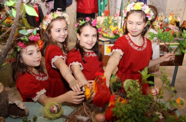 Великденска изложба на деца в Стара Загора
