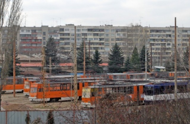 Променят временно маршрутите на автобус 60 и трамваи 11 и 19