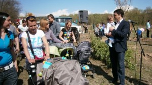 Със 136 дръвчета продължи Алеята на живота в Димитровград
