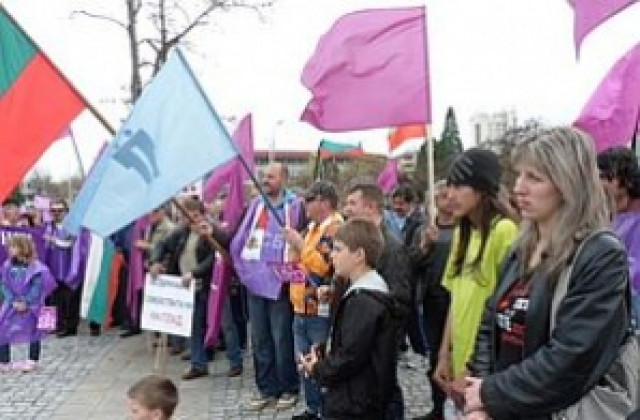 Металурзите от ОЦК блокират път за последно, след това – София