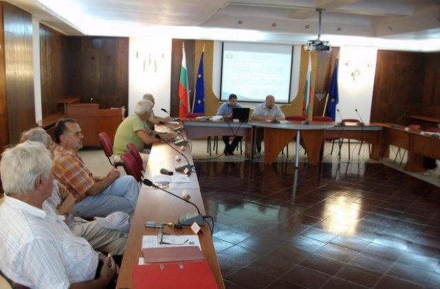 Стратегия за интегриране на ромите обсъждат на областен съвет