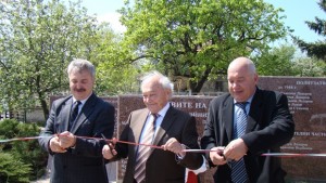 Найголемият дарител на Монтана направи мемориален комплекс в сВинище