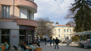 Учениците посягат към наркотици найчесто от любопитство сочи проучване