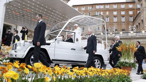 Първите електромобили на италианската полиция ще охраняват Ватикана