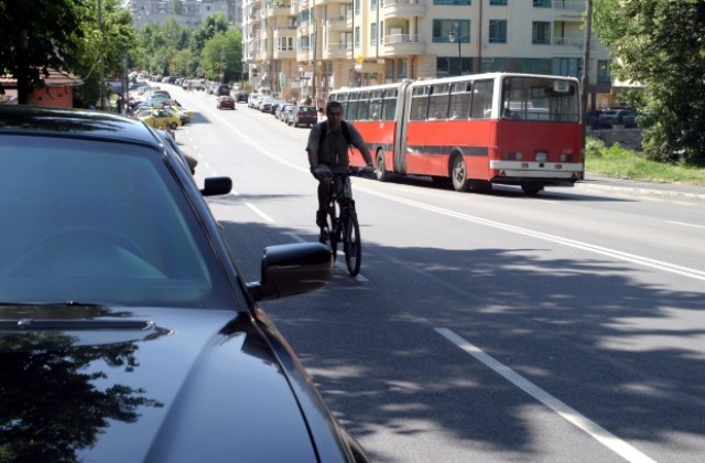 Въвеждат ограничения в паркирането по празниците