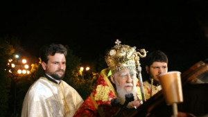 Пристига Свещеният огън от Йерусалим