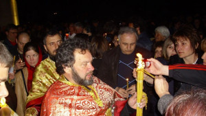 Великден е