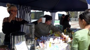 Мляко от лимец на екобазара в Габрово