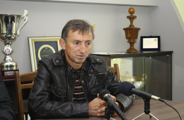Марин Бакалов на 50: Омразата и злобата съсипват футбола
