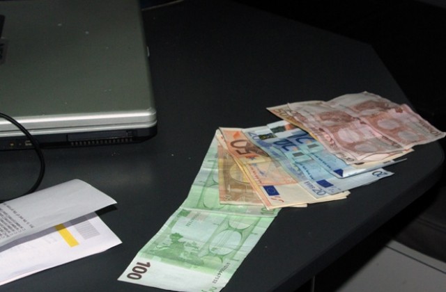 Полицията провери букмейкърски пунктове