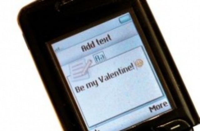 90% от британците изпращат еротични SMS-и всеки ден