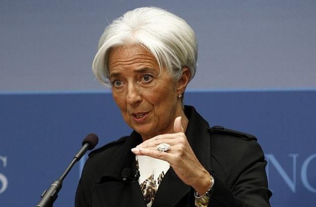 Гърция има да свърши още доста работа, заяви шефът на МВФ