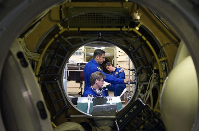 Руският Прогрес М-15М излетя в посока МКС