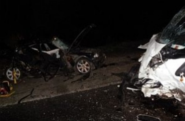 Трима загинаха след тежка катастрофа в Кресненското дефиле