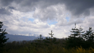 Облаци дъжд и малко слънце