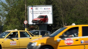 Подготвят промени в нормативната уредба при таксиметровите превози