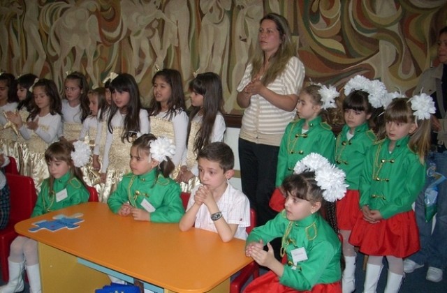 Малчугани от четири детски градини показаха знания в МИНУТА Е МНОГО ....В ЕВРОПА
