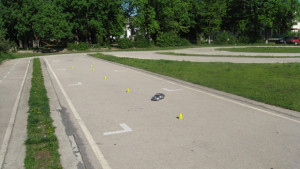 Младежи с увреждания показаха умения в управлението