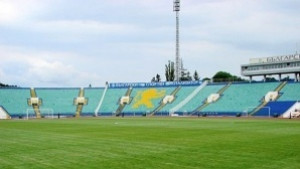 Деца от домовете участват във футболен турнир