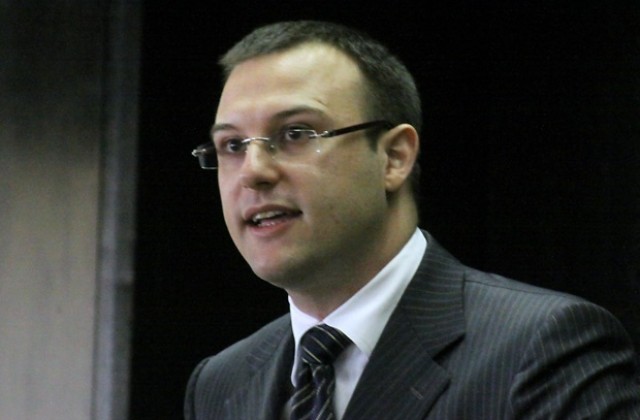Димитър Стоянов: Преди да започнеш да водиш, трябва да се научиш да следваш