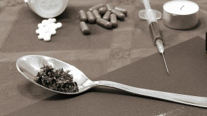 Гонят наркоцентър от двора на болница