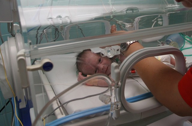 15 милиона новородени в света се раждат преждевременно всяка година