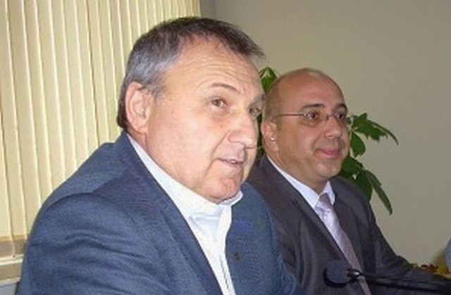 Хаджигаев и Баханов на форум с китайски бизнесмени