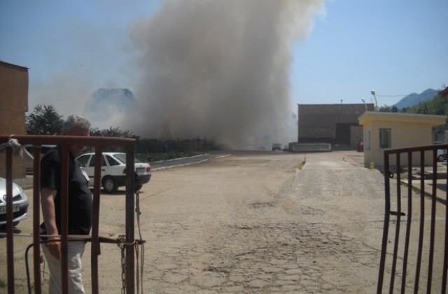 Измерванията сочат  - във въздуха над Враца няма токсични вредни вещества. Разпускат учениците за днес