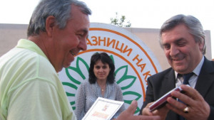 Отрикха праниците на културата Мездра май 2012